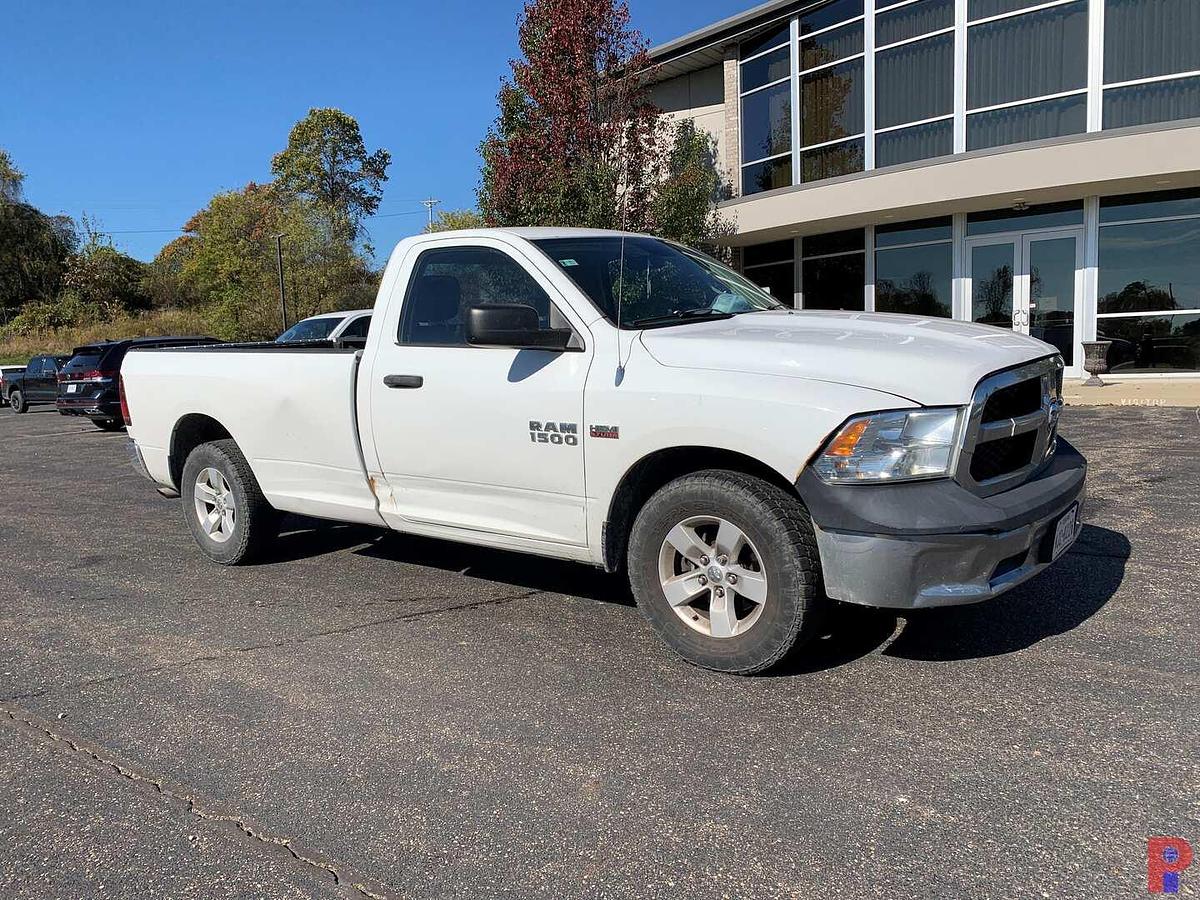 Used 2014 RAM 1500 HEMI 5.7L LB PICKUP