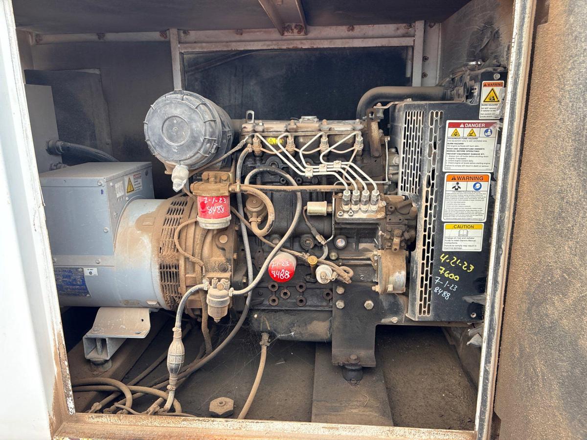 Used Warren power systems NPS-P-20 20KW S/A bumper pull generator