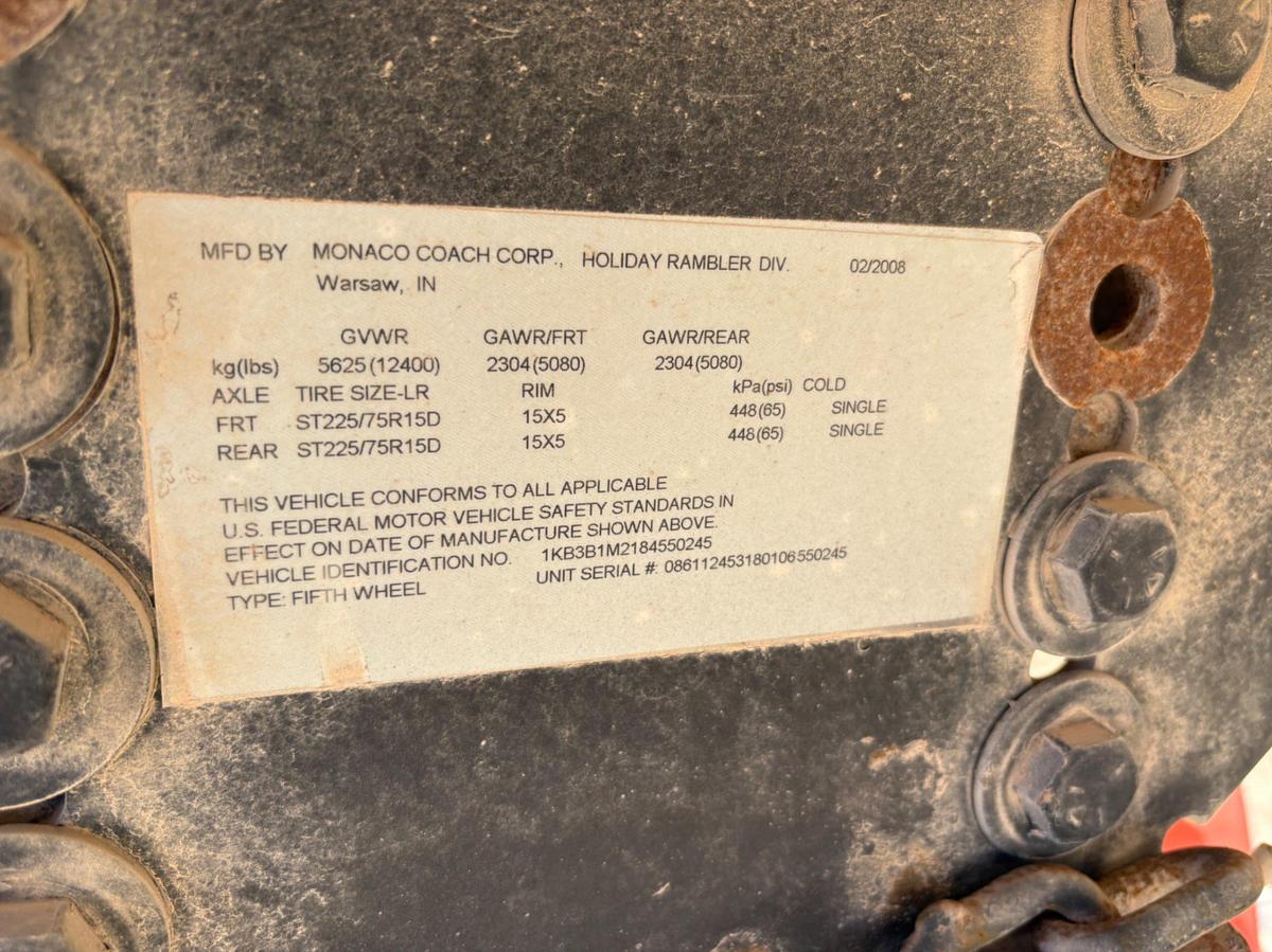 Used 2008 HOLIDAY RAMBLER SAVOY LX 32’ T/A 5TH WHEEL CAMPER TRAILER