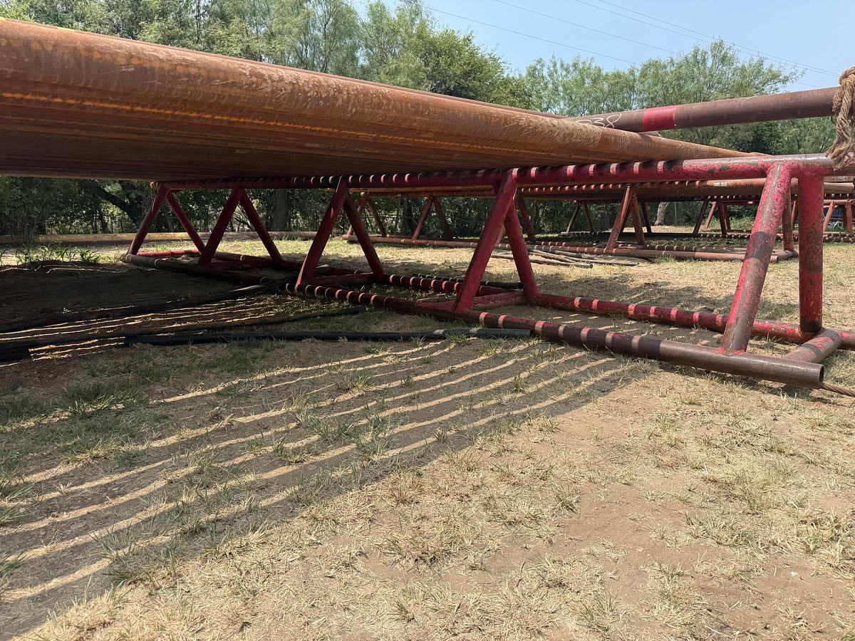 Used (2 x $) 27’L x 43”H TRIANGULAR PIPE RACKS
