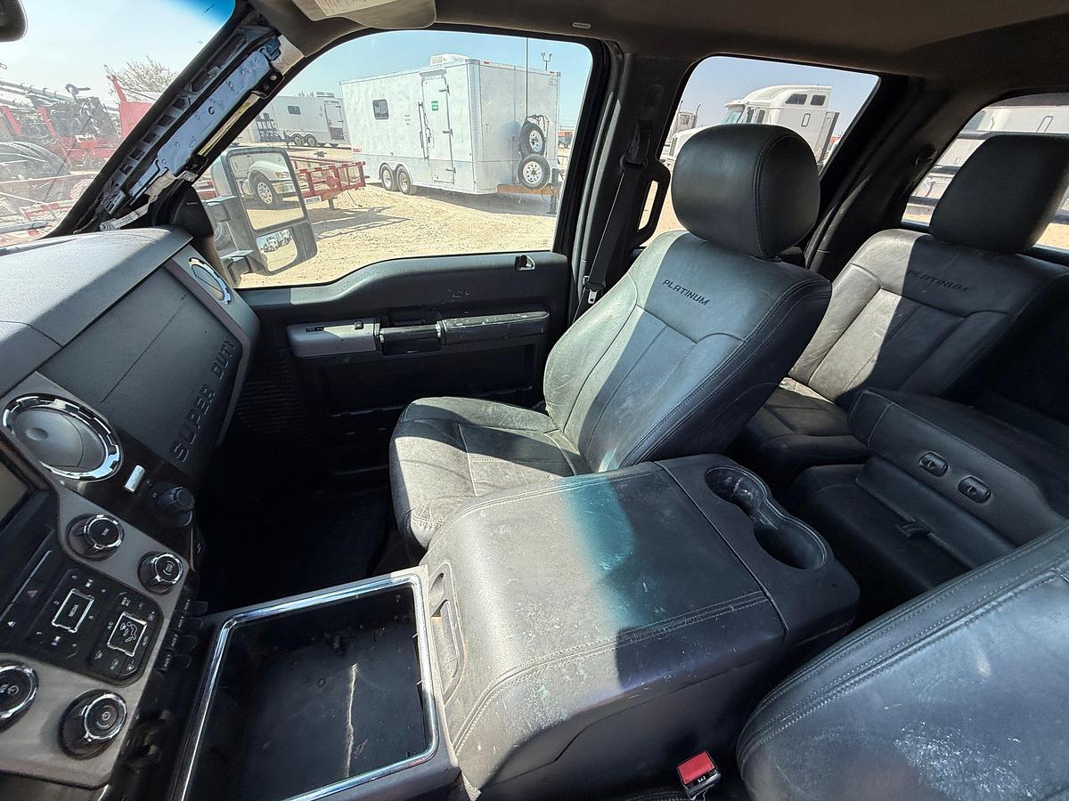 Used 2016 FORD F-350 SUPER DUTY CREW CAB FLATBED TRUCK, 4X4