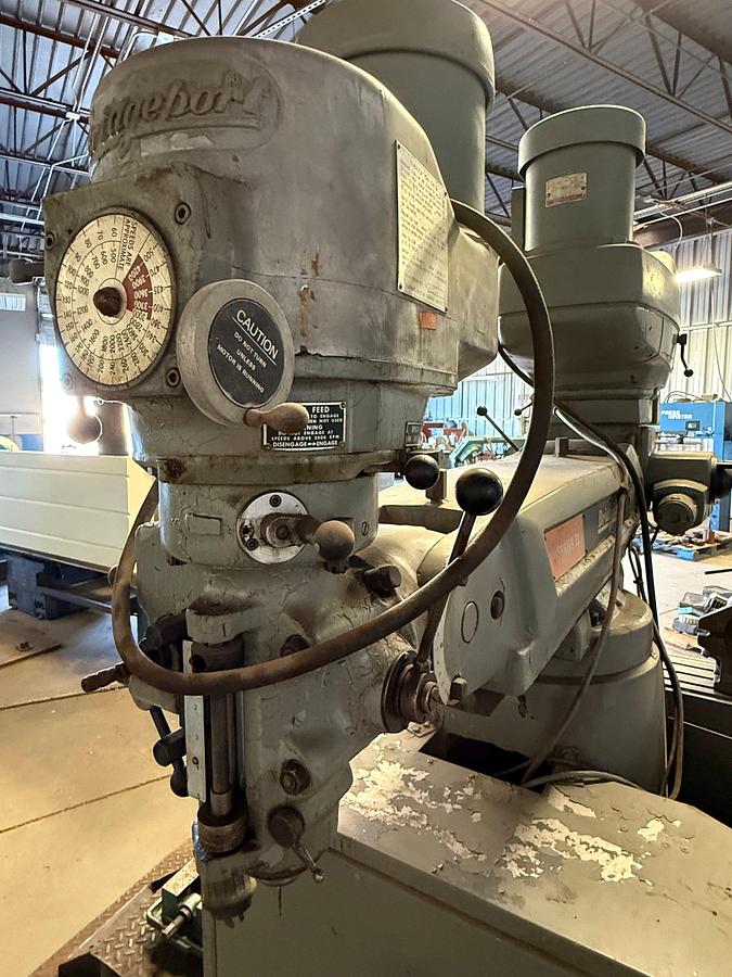 Used BRIDGEPORT SERIES II 2-SPD 58” x 11” MILLING MACHINE