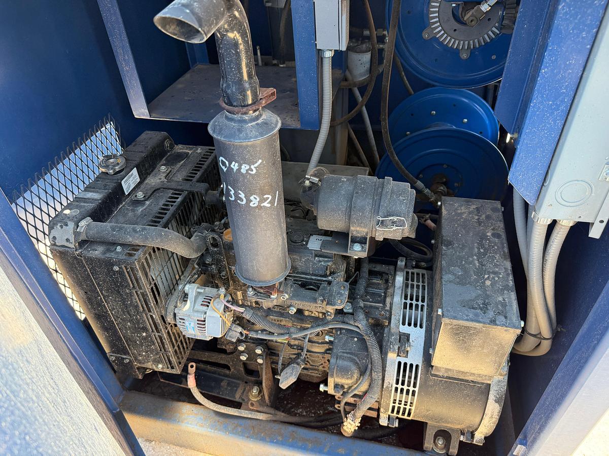 Used SELF CONTAINED 20K WP GREASE INJECTION UNIT COMBO P/B 8.4-KW ISUZU DIESEL GENERATOR