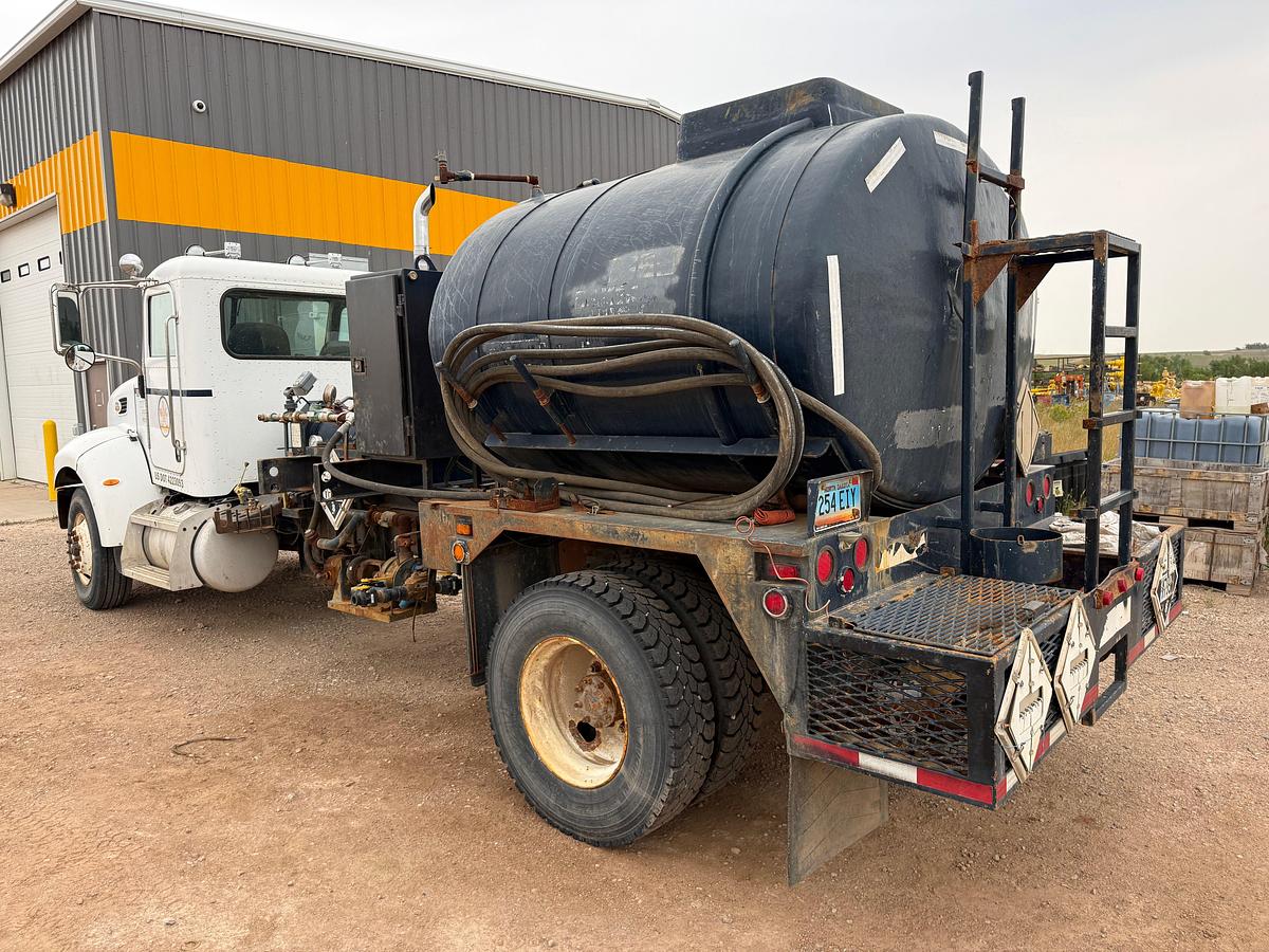 Used 2008 PETERBILT 335 S/A 1,500 GALLON CHEMICAL TREATER TRUCK