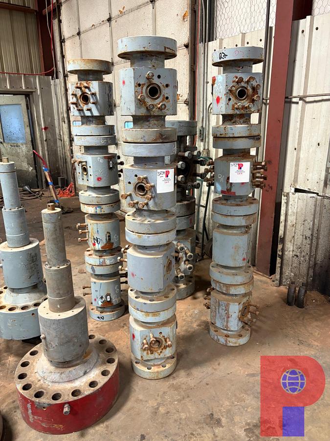 Used (4X$) 4-1/16” X 2-1/16” FLUID CROSSES