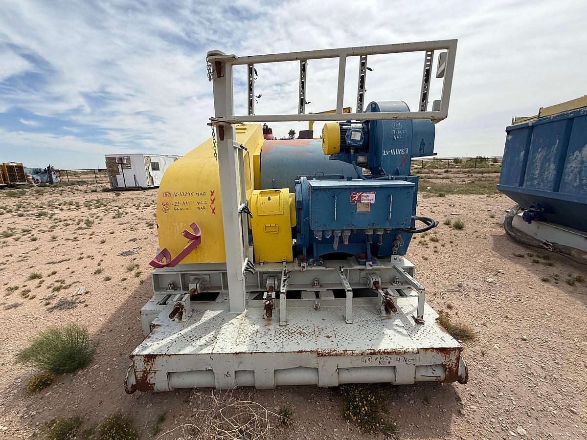 Used CONTINENTAL EMSCO FB-1600 5K WP TRIPLEX MUD PUMP W/ AC ELECTRIC MOTOR &  MIXING TANK SKIDDED
