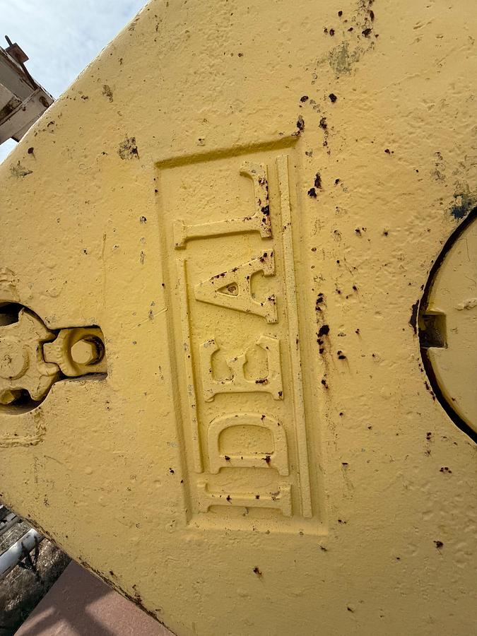 Used IDECO 350 ton 5-sheave 1-1/4” line block