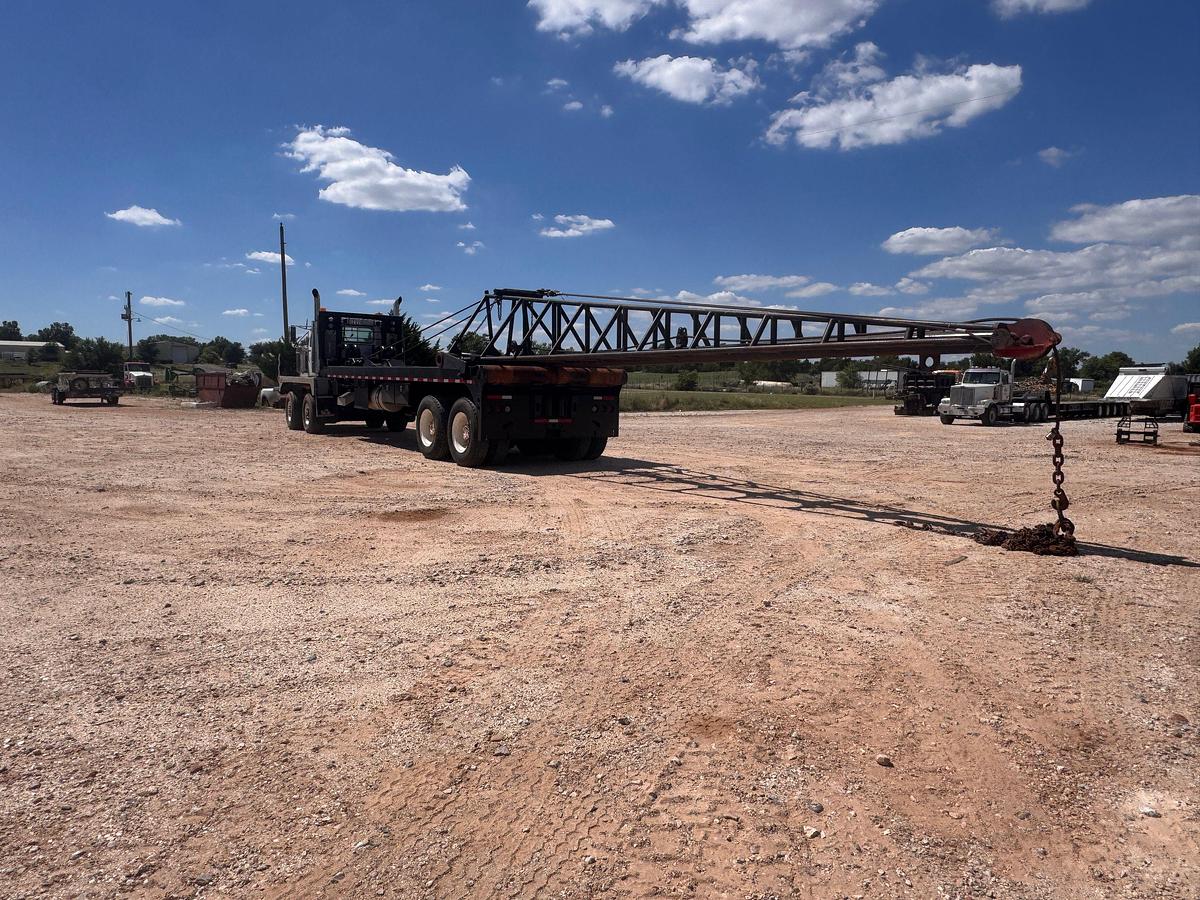 Used 2007 Western Star 6900 XD Twin Steer Winch Truck / Gin Truck