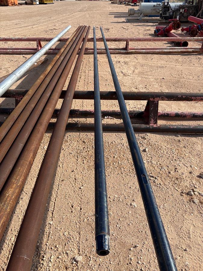 Used 2-7/8”OD X 1-1/8”ID X 30.9’L SLICK DRILL COLLAR