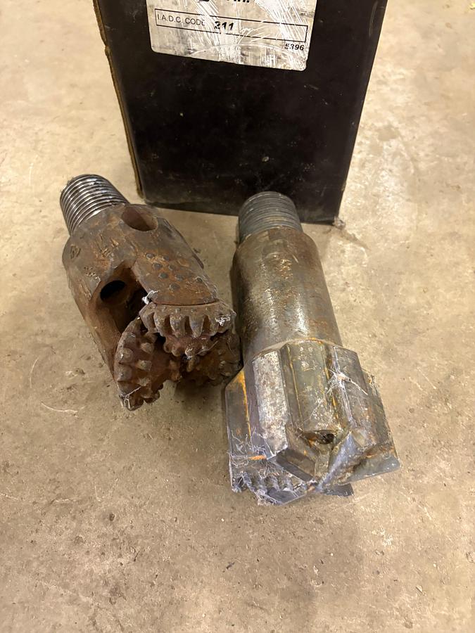 Used Varel 6-1/8” & 4-7/8” L2 drill bits