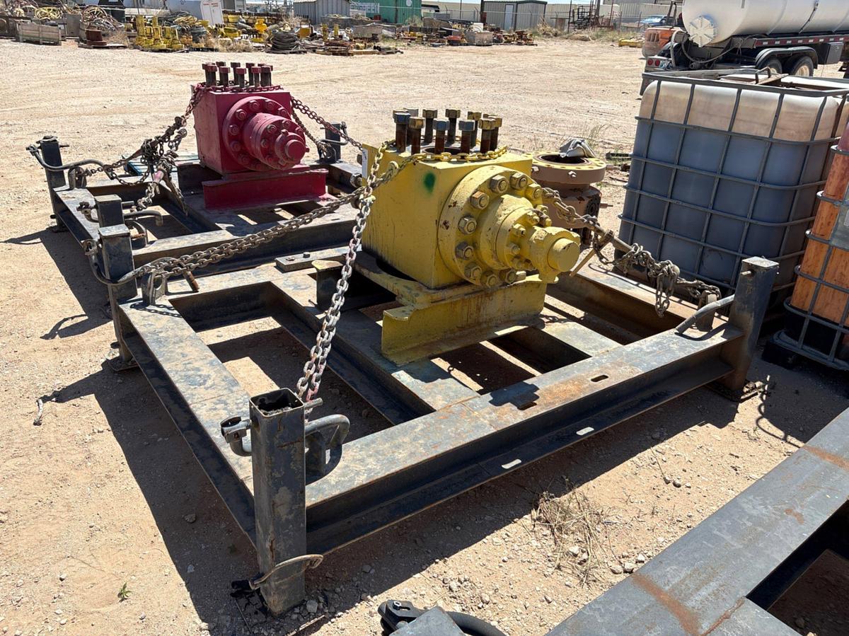 Used 8’ x 6’ adjustable height frac tree transport skid w/ 7-1/16” 3-way fluid cross