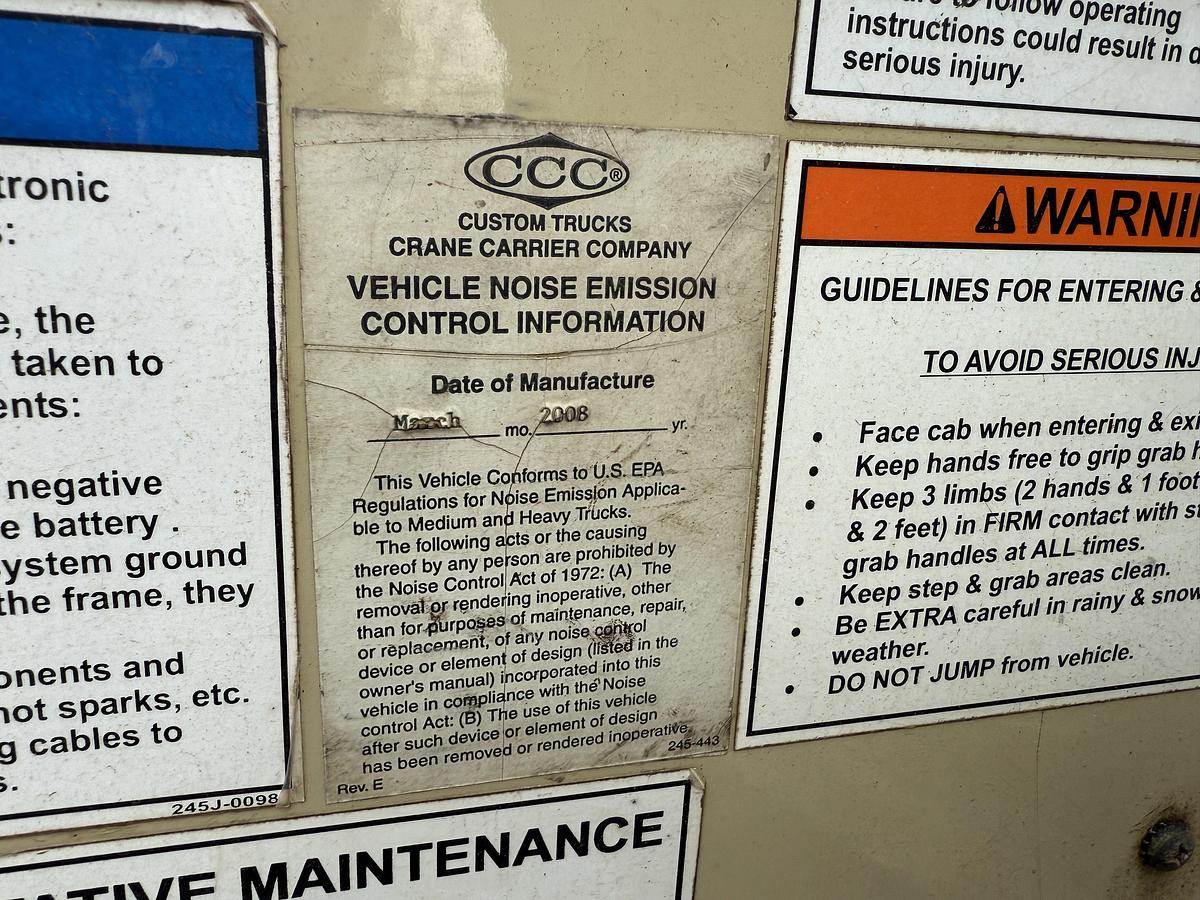 Used 2008 CRANE CARRIER 43’ X 102” 5-AXLE WS RIG CARRIER PARTS ONLY