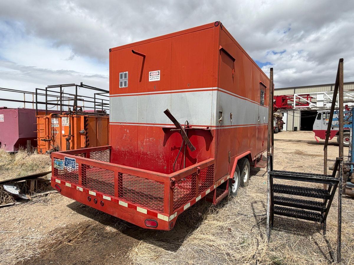 Used Scott’s 24’ Custom Dog House Trailer
