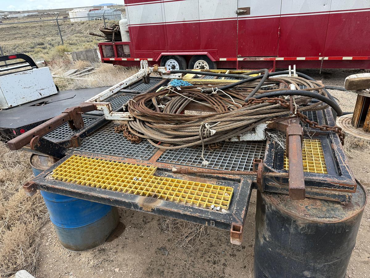 Used 2014 WATSON HOPPER PAY ZONE 550 DD 108’-300K 7-AXLE WELL SERVICE RIG