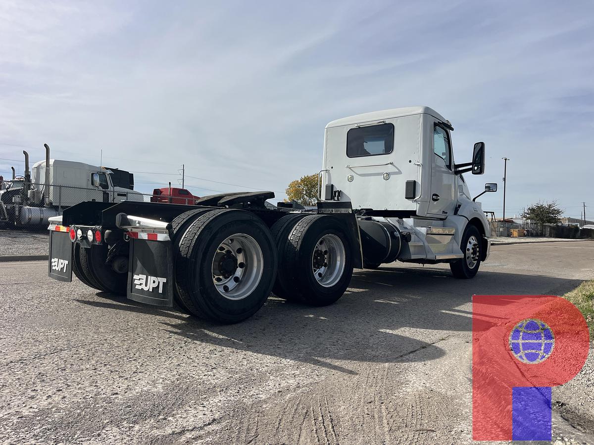 Used 2019 KENWORTH T680 T/A DAY CAB TRUCK TRACTOR