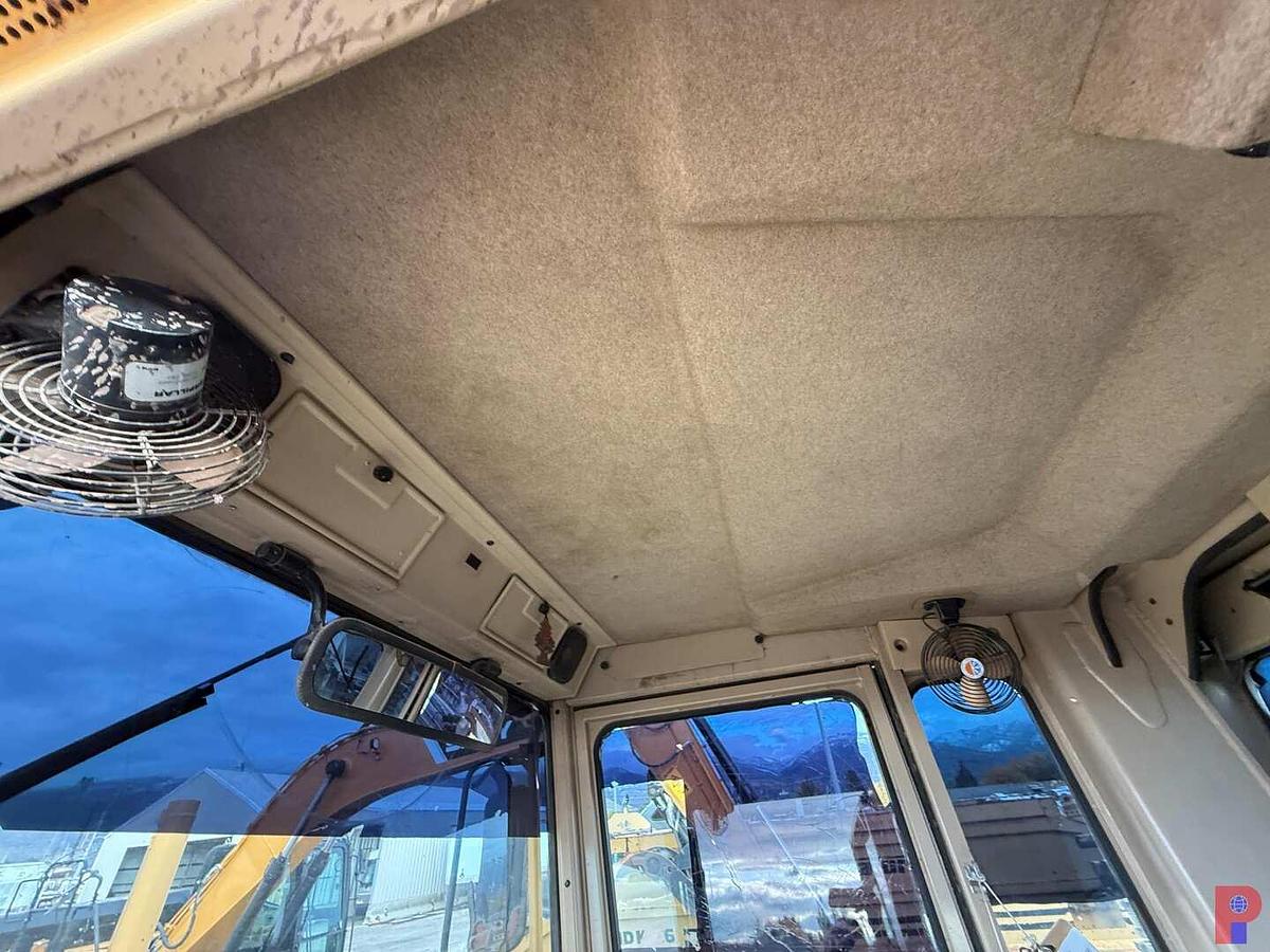 Used 1995 CATERPILLAR 160H MOTOR GRADER