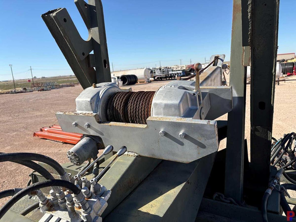 Used 2001 FREIGHTLINER FL70 MOBILE HYDRAULIC POWER PACK TRUCK