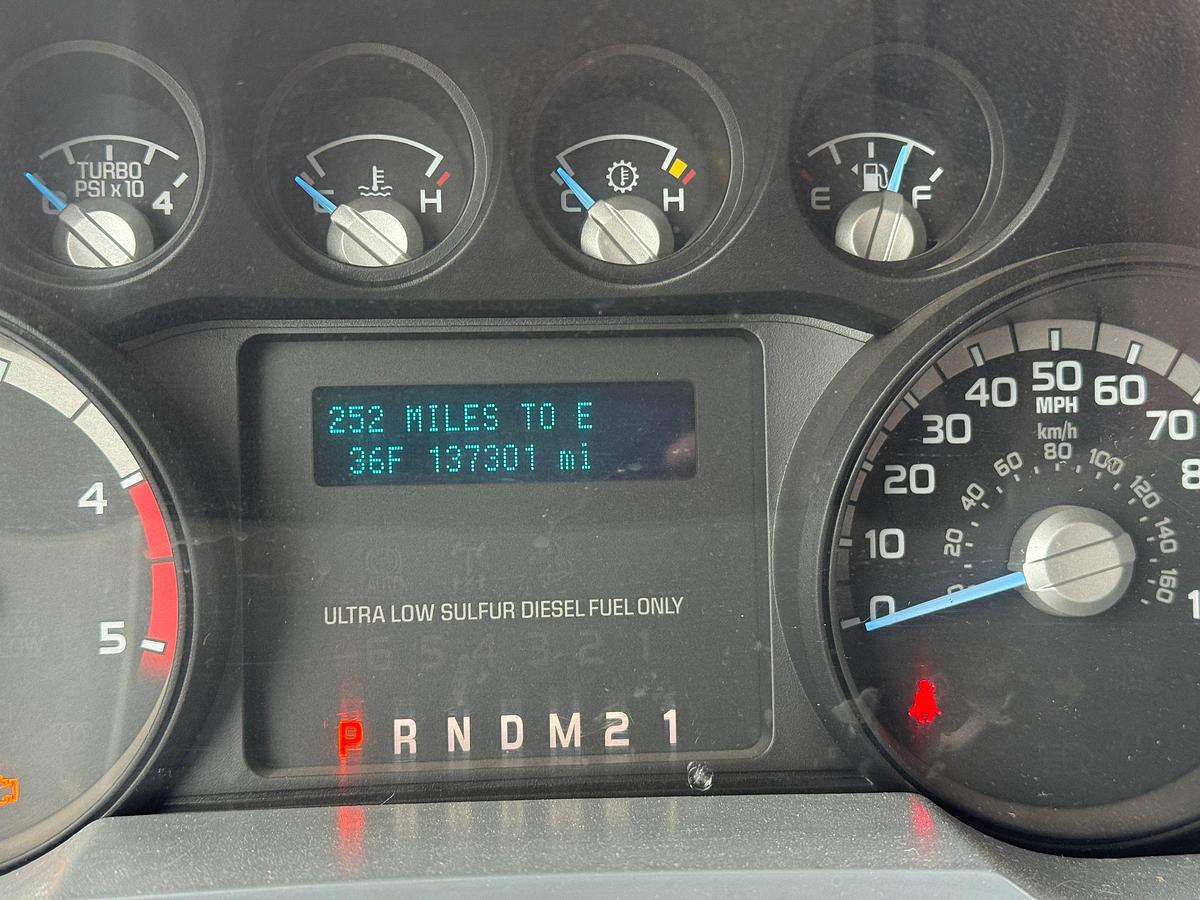 Used 2012 FORD F-350 XL 4X4 FLATBED CREW TRUCK