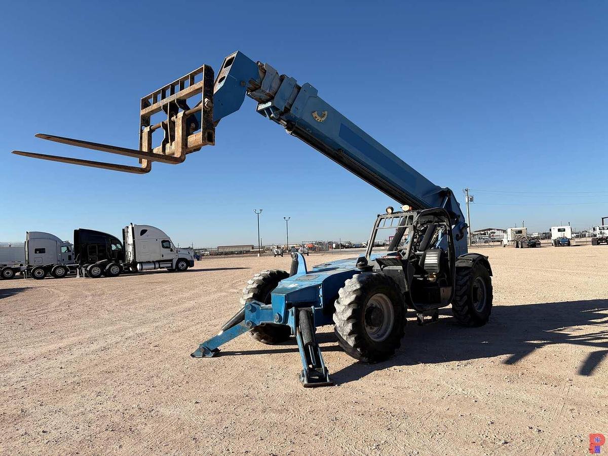 Used 2014 GENIE GTH1056 10,000LBS TELEHANDLER
