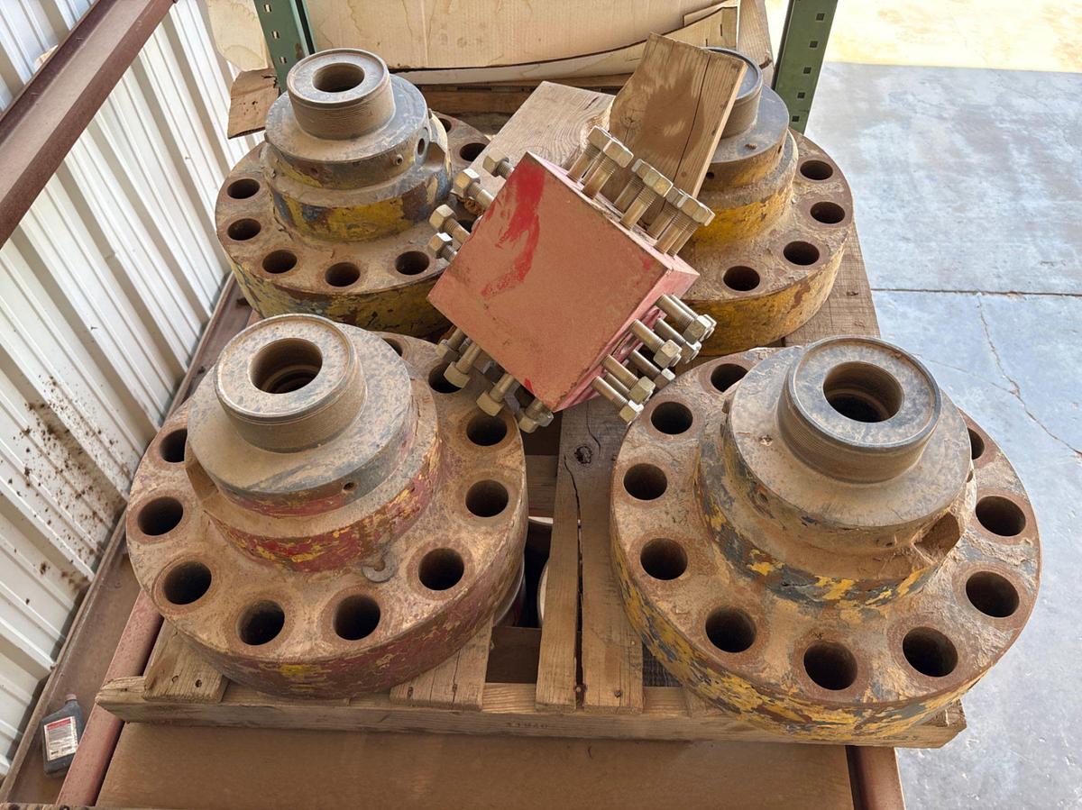 Used (4) assorted landing flanges & (1) 2” 4-way fluid cross
