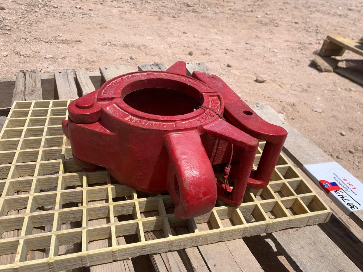 Used 5-1/8 7.5 TON Casing Elevators