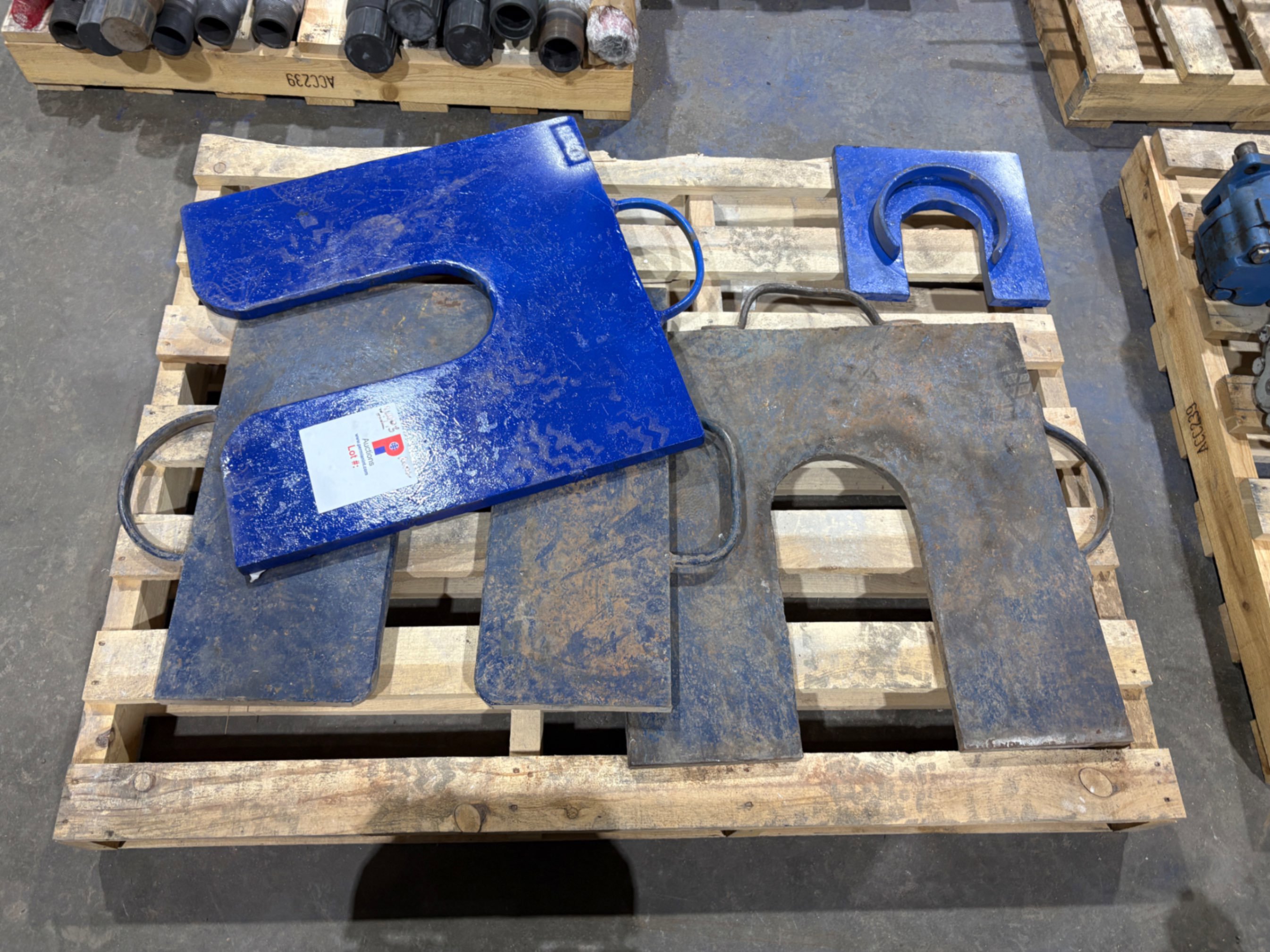 Used (4) assorted slip plates