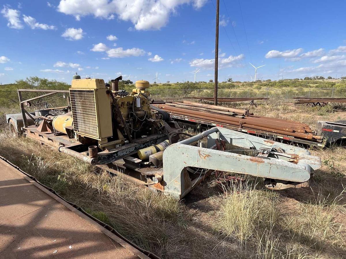 Used 1981 CHICAGO PNEUMATIC CP700 TOP DRIVE WATER WELL DRILLING RIG Package