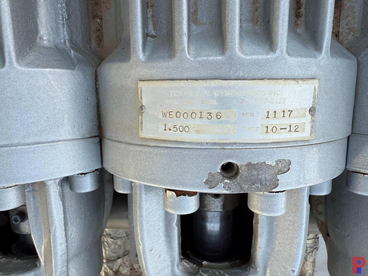 Used 2012 UE  43' T/A 665 HP NITROGEN TRIPLEX PUMP TAILER