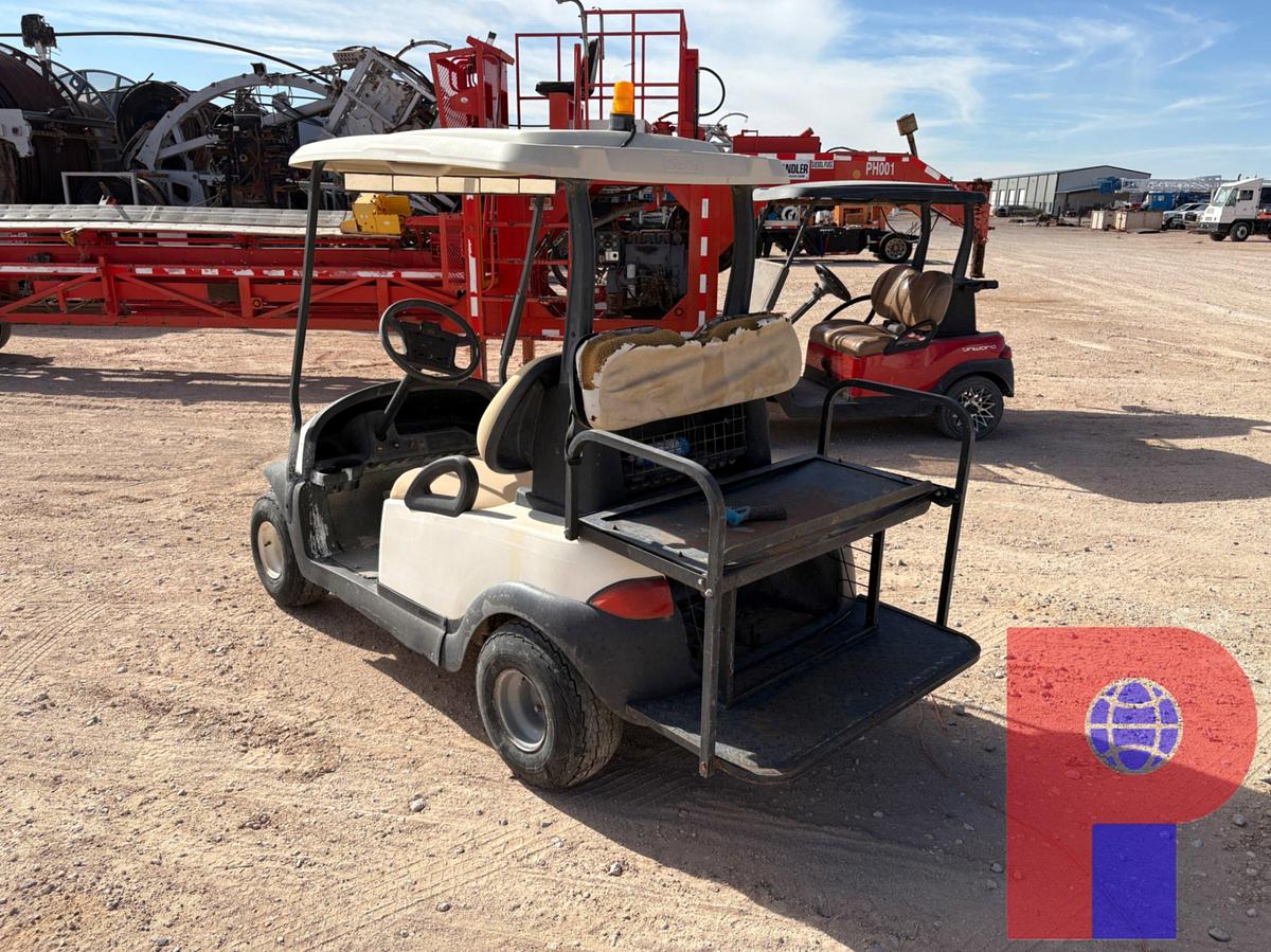 Used CLUB CAR ELECTRIC GOLF CART