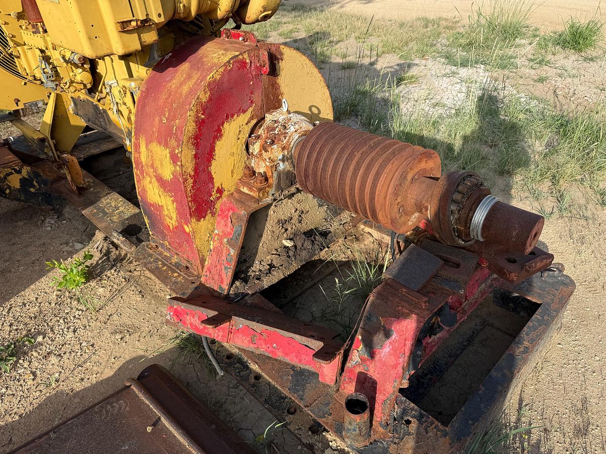 Used CATERPILLAR D3406 DIESEL ENGINE W/ 18” AIRFLEX CLUTCH, JACK SHAFT 10-GROOVE SHEAVE, & RADIATOR, SKIDDED