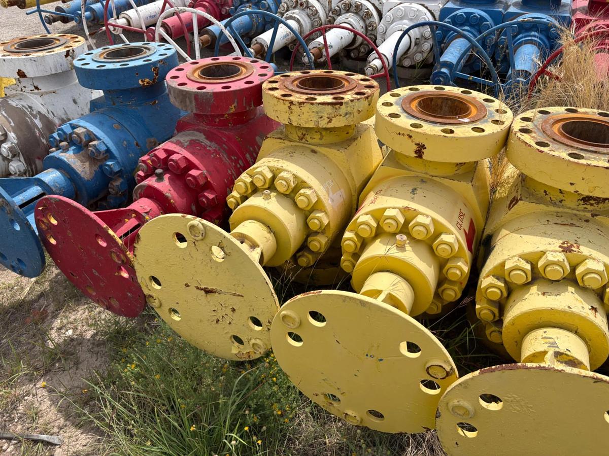 Used (3x$) (3) 7-1/16” frac valves