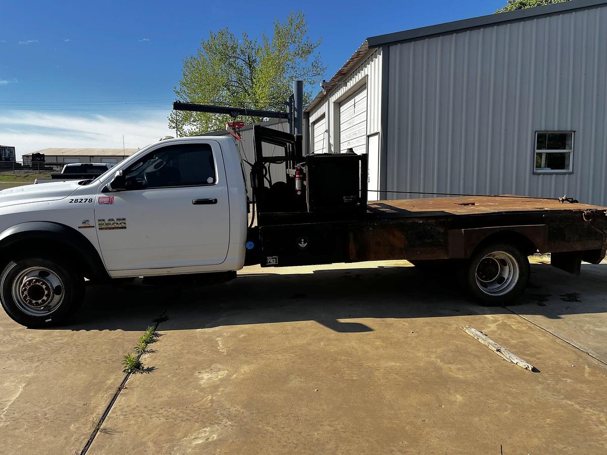Used 2016 DODGE RAM 5500 SGL. CAB ROUSTABOUT TRUCK