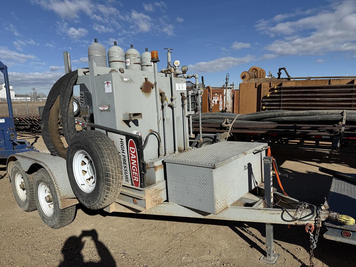 Used 10’ T/A 2-STATION BUMPER PULL ACCUMULATOR TRAILER