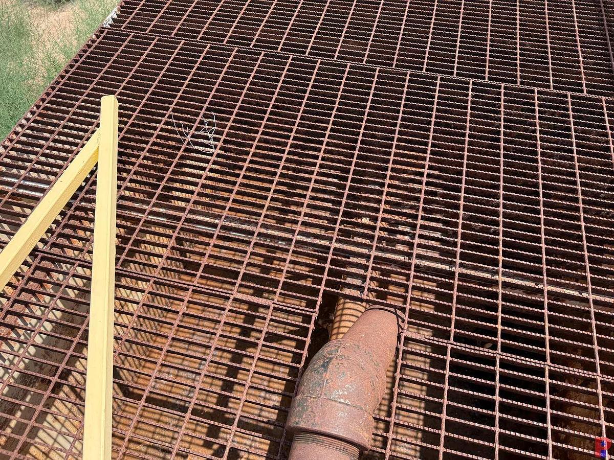 Used 17’L X 7.5’W X 5’H  SGL. COMPARTMENT 90 BBL MIXING TANK