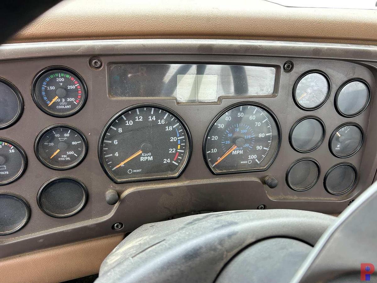 Used 2005 MACK CV513 T/A CEMENT SPM TRIPLEX PUMP TRUCK