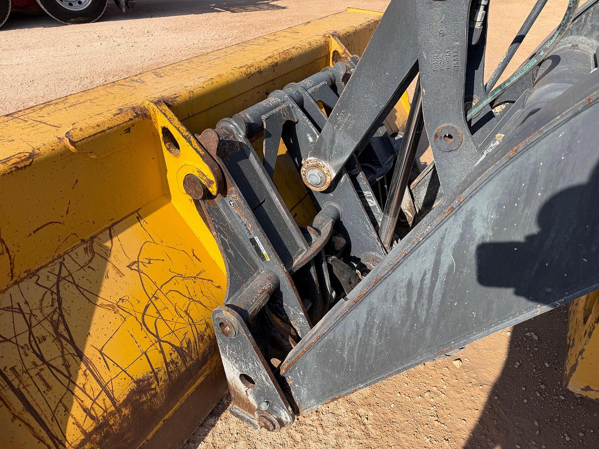Used 2019 JOHN DEERE 310SL BACKHOE