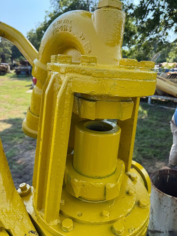 Used TWISTER 150-TON 4-1/2” FH BOX ROTARY SWIVEL