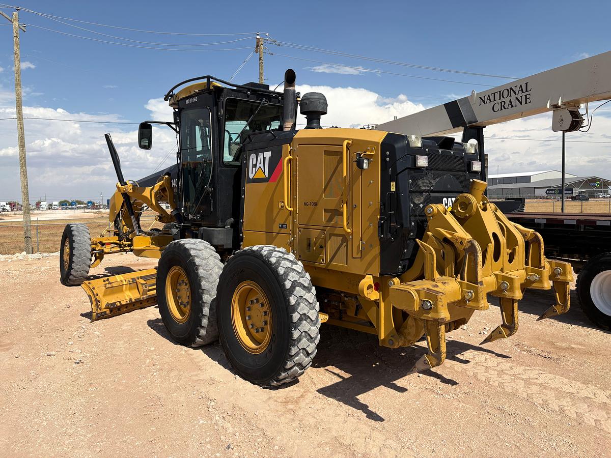 Used 2012 CATERPILLAR 140M2 AWD MOTOR GRADER
