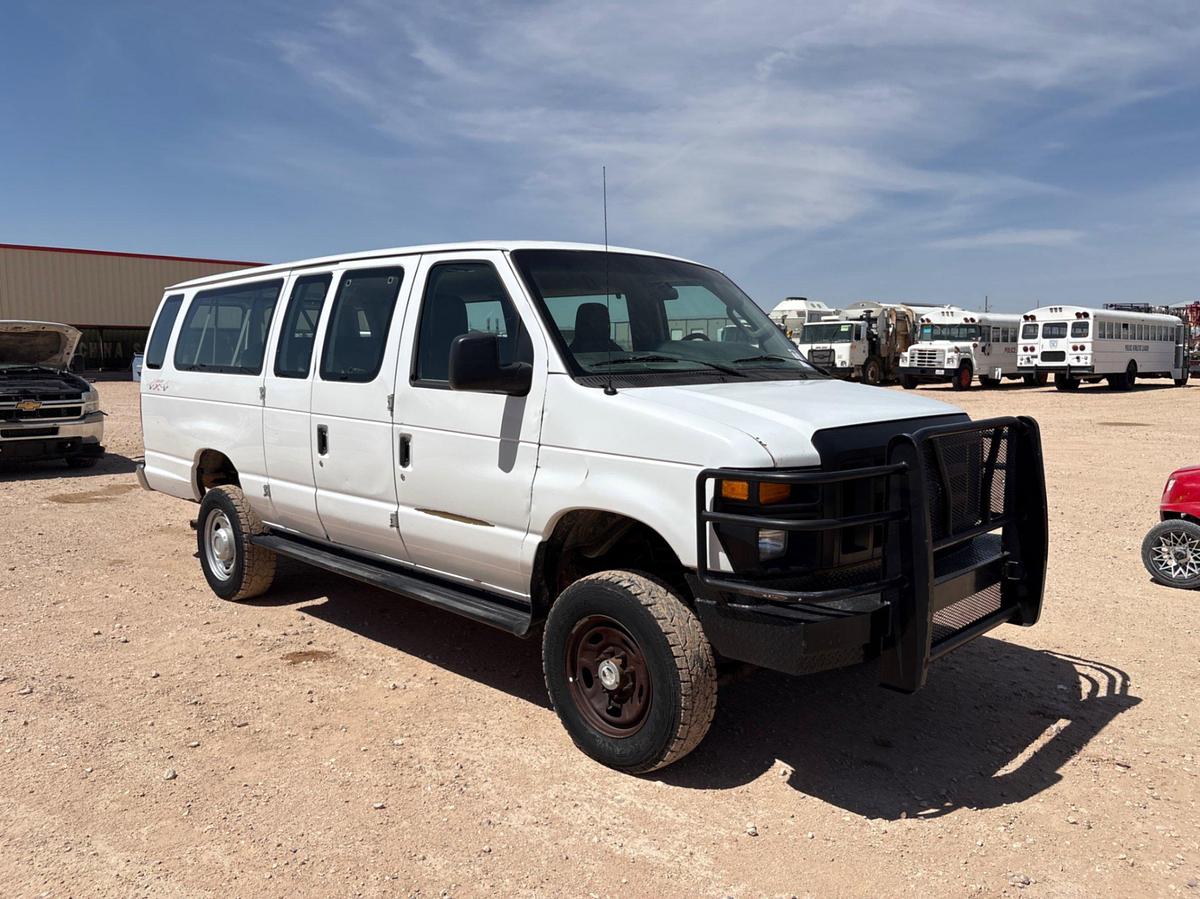 Used 2012 FORD E-SERIES 4X4 VAN