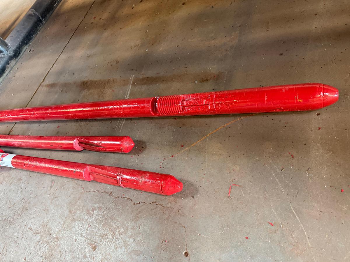 Used (3 x $) 3-1/4”OD X 1-5/8” X 2-3/8” 8RD SPEAR