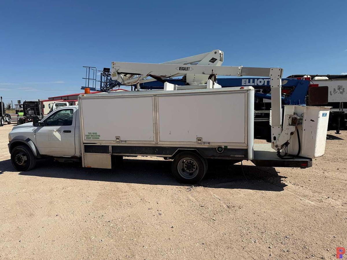 Used 2011 RAM 5500 2WD DIESEL W/ VERSALIFT 40’ BUCKET TRUCK