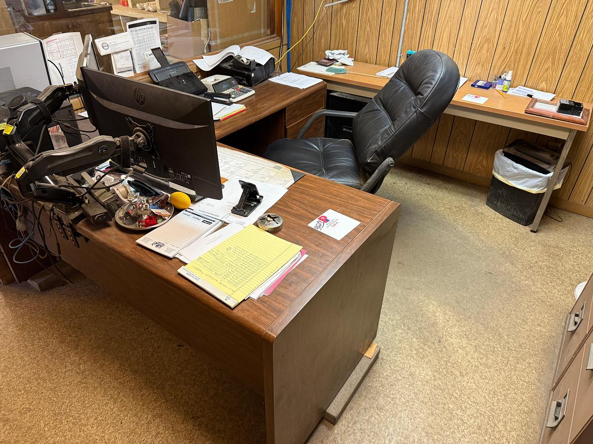 Used 5’ x 5’ L-SHAPE WOOD DESK, (1) 5’x2’ TABLE,CHAIR, & (3) SMALL FILING CABINETS