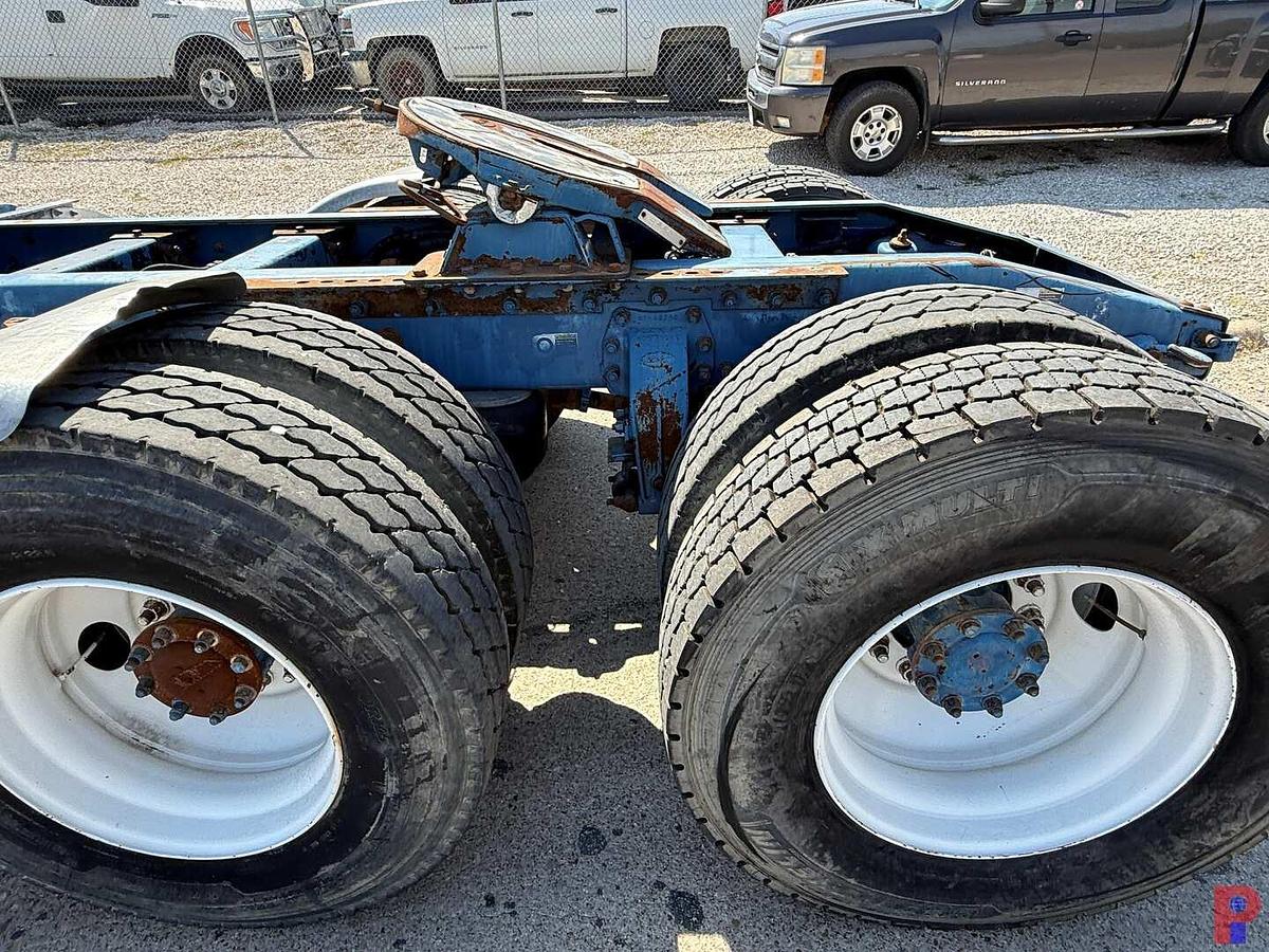 Used 2008 PETERBILT 367 T/A 36” SLEEPER TRUCK