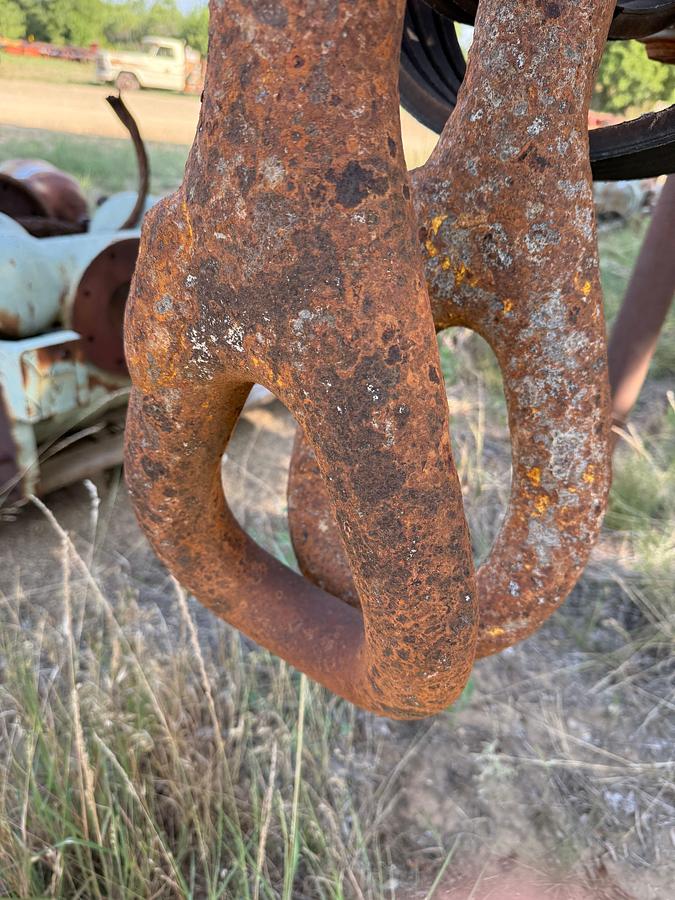Used (2) 2.5” x 84” ELEVATOR LINKS