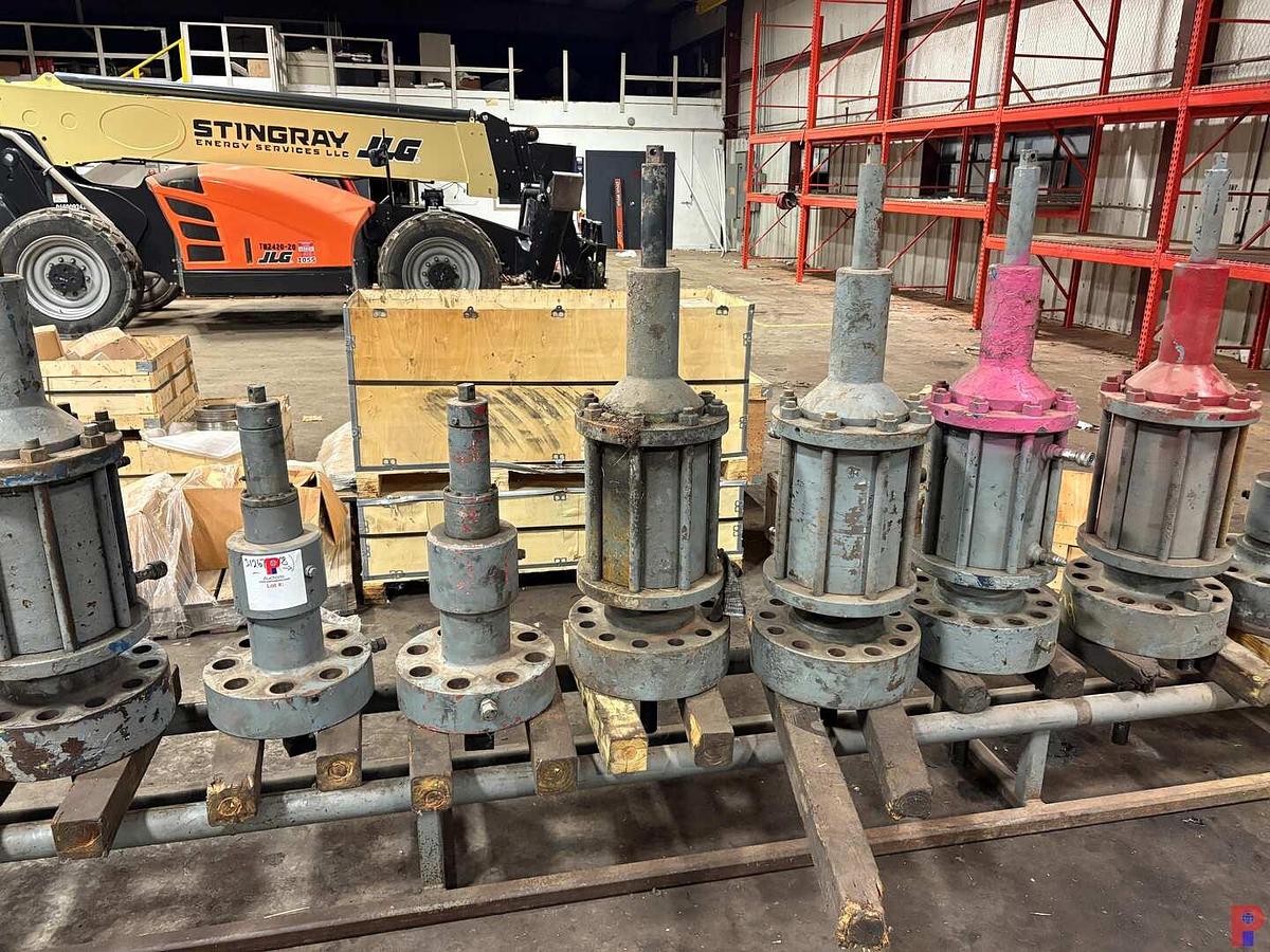 Used (8X$) FLANGED FRAC VALVE STEM ASSEMBLIES