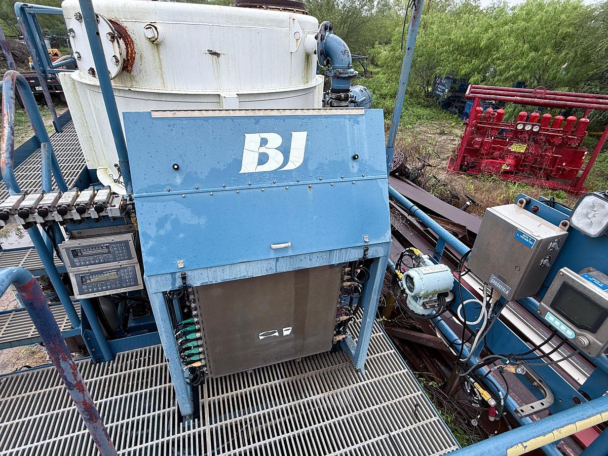 Used 2014 DOTF HYDRATION DPHU 100 T/A TRAILER (NO POWER)