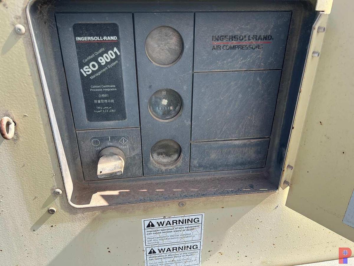 Used 2001 INGERSOLL-RAND 185 S/A AIR COMPRESSOR TRAILER