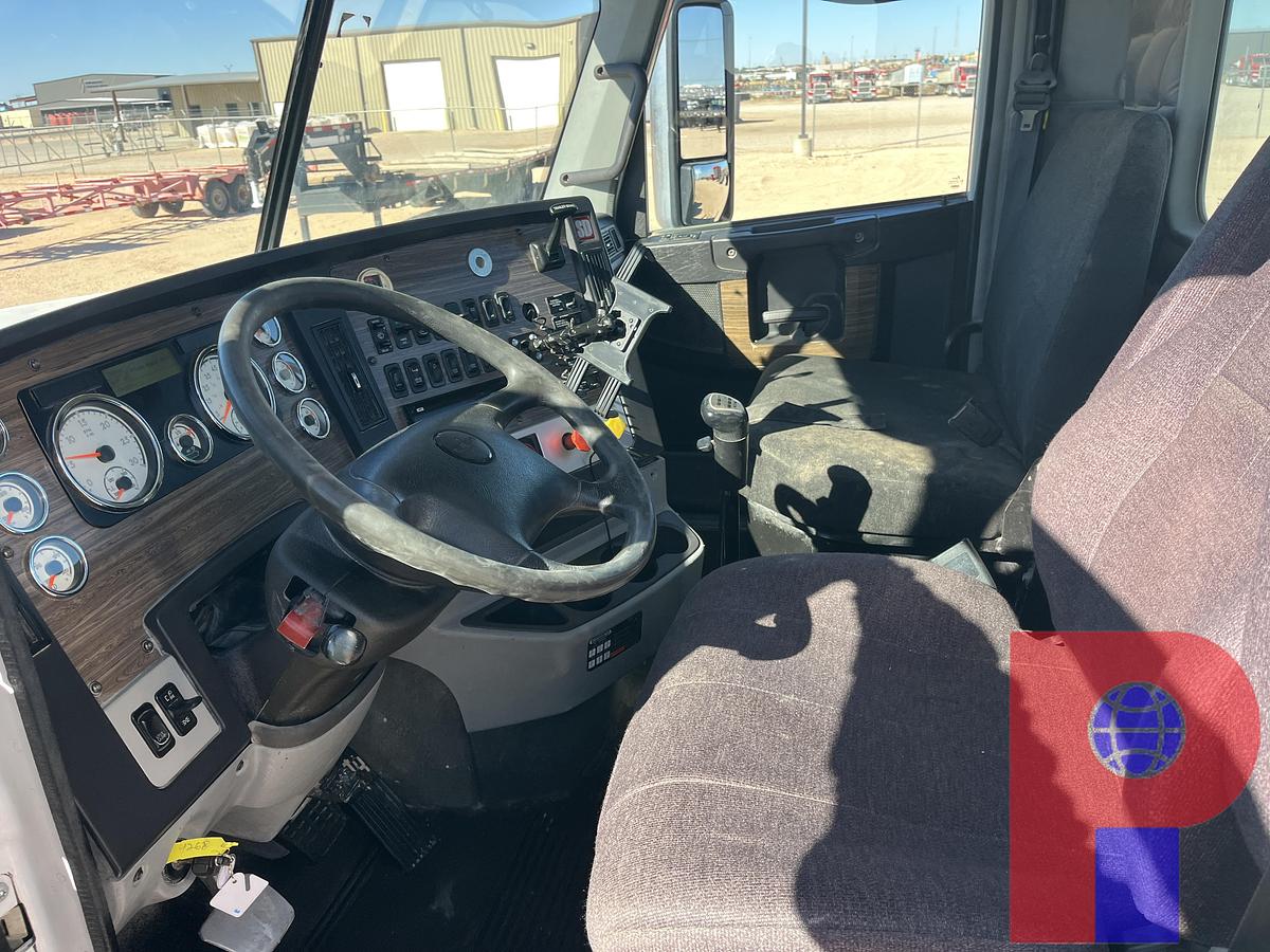 Used 2021 FREIGHTLINER CORONADO 122 SD T/A DAYCAB HAUL TRUCK *CNG Dual Fuel*