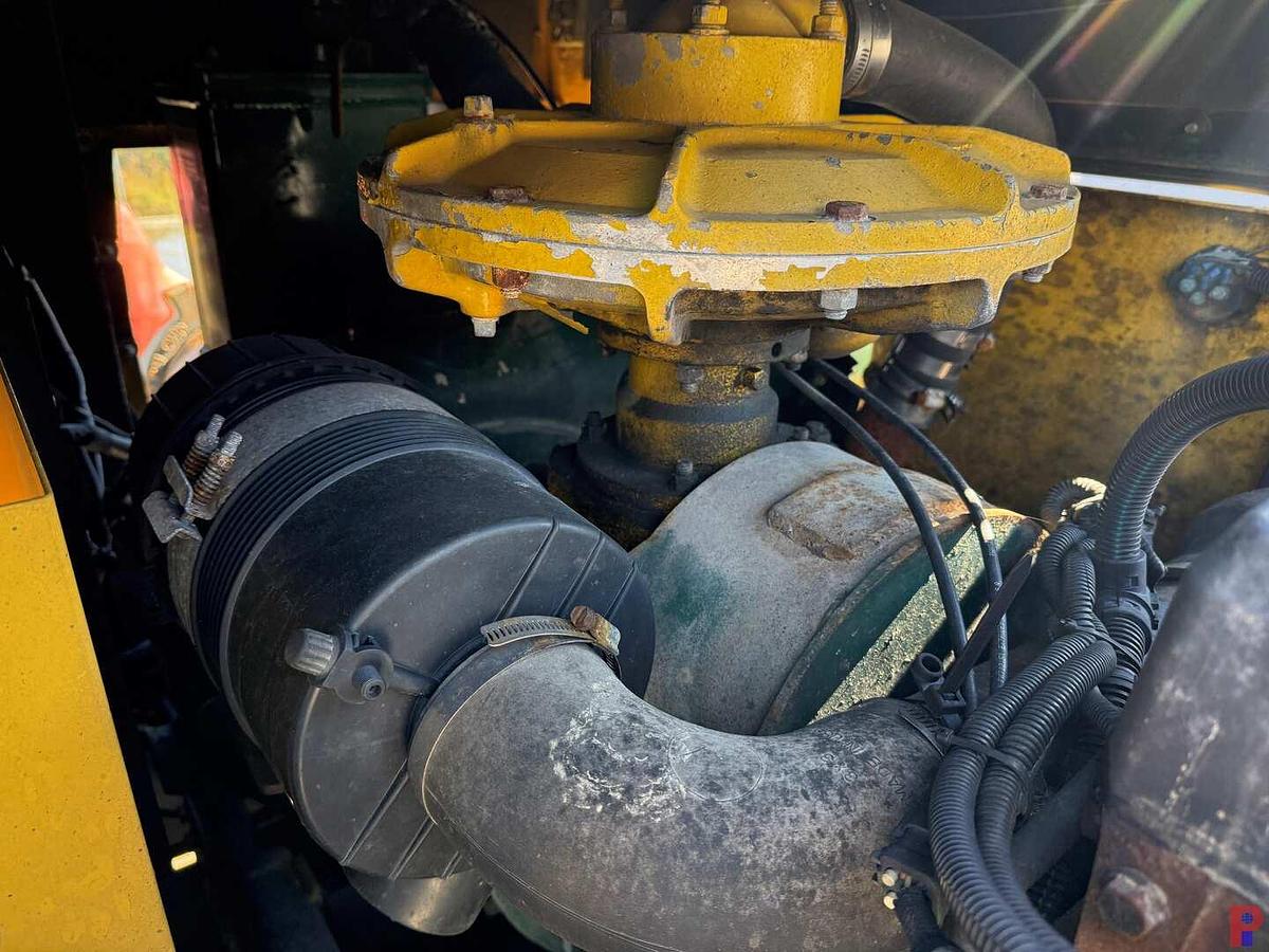 Used PIONEER 6X8X14 CENTRIFUGAL PUMP P/B JOHN DEERE 4024HF285 80 HP TOWABLE PUMP