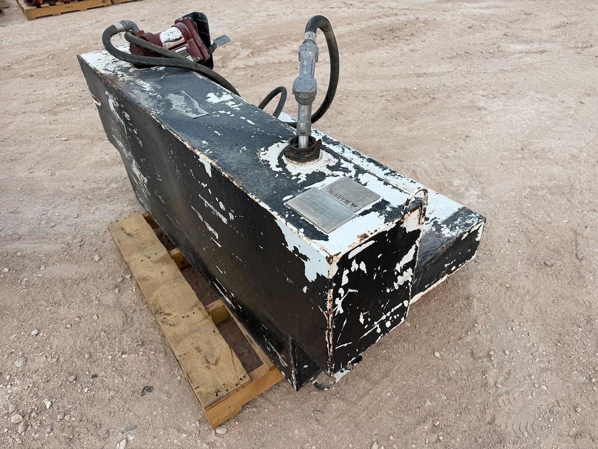 Used BETTER BUILT 100-GAL L-SHAPE FUEL TANK W/ FILLRITE PUMP & NOZZLE